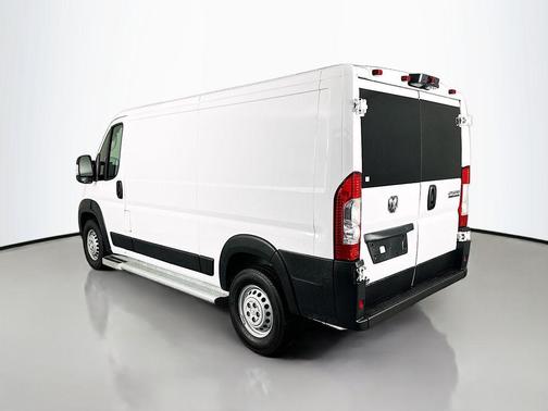 Bright White Clearcoat 2025 RAM ProMaster 2500 Tradesman