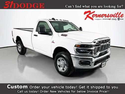 Bright White Clearcoat 2026 RAM 3500 Tradesman Regular Cab 4x4 8' Box