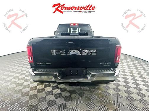 2025 RAM 3500 Laramie Crew Cab 4x4 8' Box