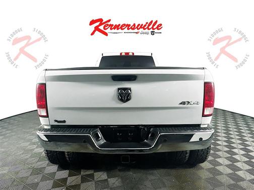 2018 RAM 3500 Tradesman Crew Cab 4x4 8' Box