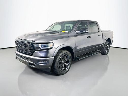 Granite Crystal Metallic Clearcoat 2023 RAM 1500 Limited