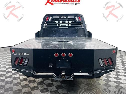 2023 RAM 3500 Tradesman Crew Cab 4x4 8' Box