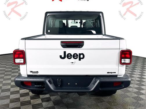 2026 Jeep Gladiator Sport