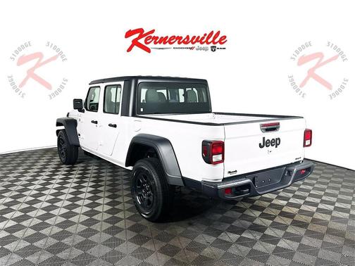 2026 Jeep Gladiator Sport