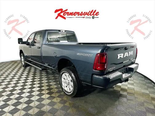 2025 RAM 2500 Laramie Crew Cab 4x4 8' Box