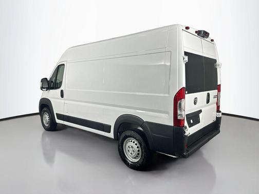Bright White Clearcoat 2026 RAM ProMaster 3500 High Roof