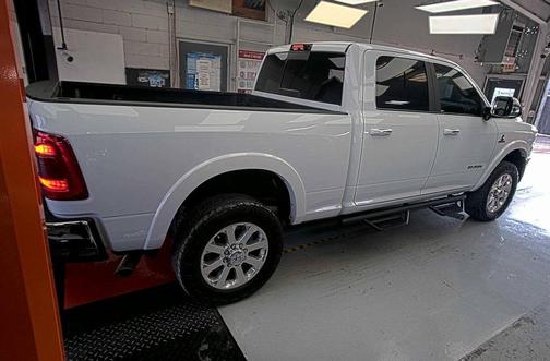 2022 RAM 2500 Laramie Crew Cab 4x4 6'4' Box