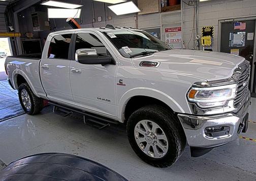 2022 RAM 2500 Laramie Crew Cab 4x4 6'4' Box