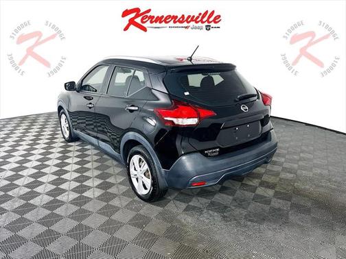 2019 Nissan Kicks S