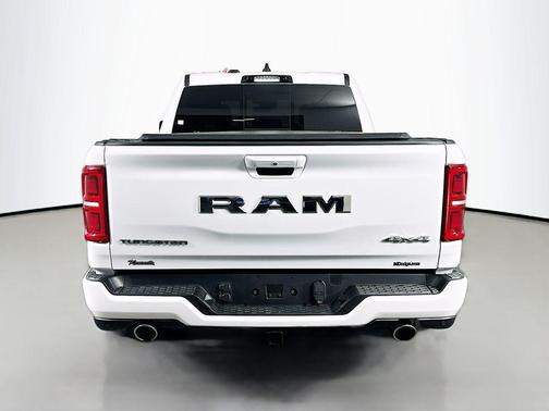 Bright White Clearcoat 2025 RAM 1500 ST
