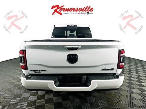 2022 RAM 2500 Limited Crew Cab 4x4 6'4' Box