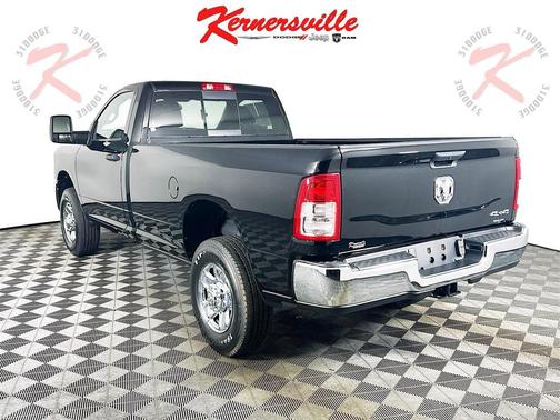 2024 RAM 2500 Tradesman Regular Cab 4x4 8' Box