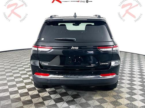 2024 Jeep Grand Cherokee Laredo