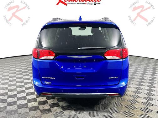 2018 Chrysler Pacifica Limited