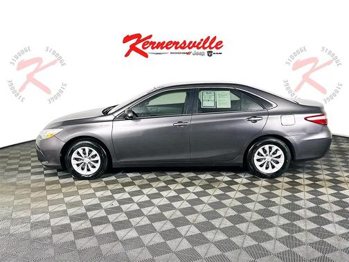 2015 Toyota Camry Hybrid LE