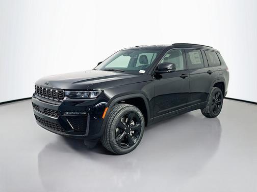 Diamond Black Crystal Pearlcoat 2026 Jeep Grand Cherokee L Limited