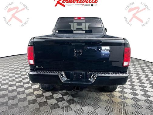 2017 RAM 2500 SLT Crew Cab 4x4 6'4' Box