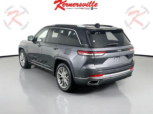 2022 Jeep Grand Cherokee 4xe Summit