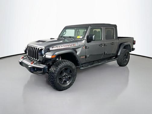 Granite Crystal Metallic Clearcoat 2022 Jeep Gladiator Mojave 4x4