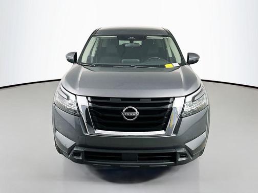 Gun Metallic 2022 Nissan Pathfinder S 2WD