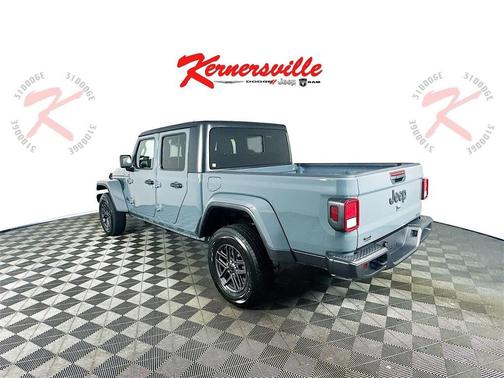 2025 Jeep Gladiator Sport S