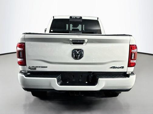 Pearl White 2019 RAM 2500 Limited Crew Cab 4x4 6'4' Box