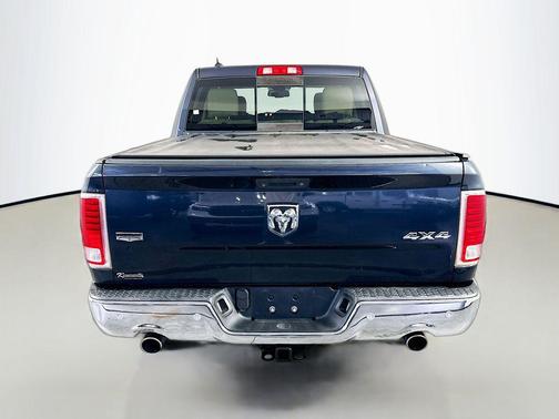 Maximum Steel Metallic Clearcoat 2016 RAM 1500 Laramie