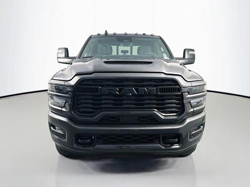 Granite Crystal Metallic Clearcoat 2026 RAM 2500 Black Express Crew Cab 4x4 8' Box