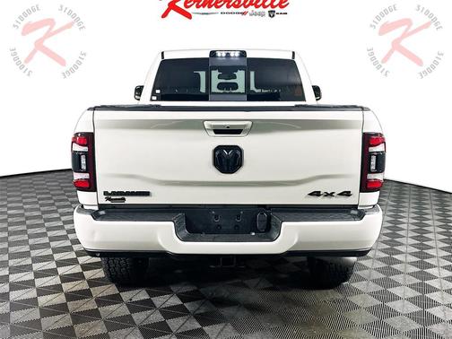 2021 RAM 2500 Laramie Crew Cab 4x4 6'4' Box