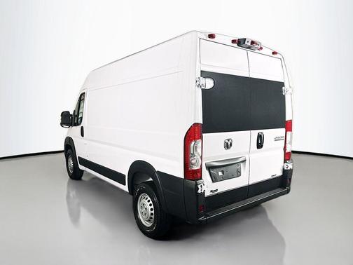 2026 RAM ProMaster 2500 Tradesman