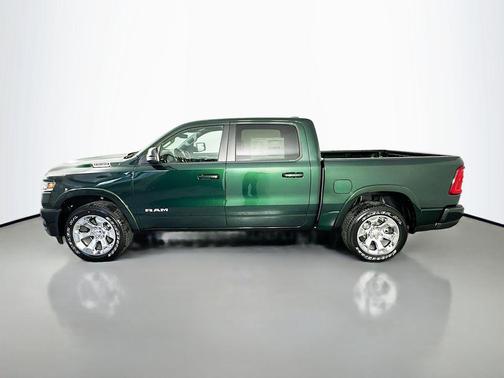 Serrano Green Metallic 2026 RAM 1500 Big Horn/Lone Star