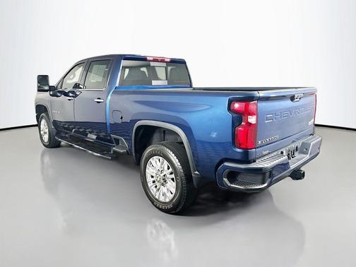 2022 Chevrolet Silverado 2500 High Country