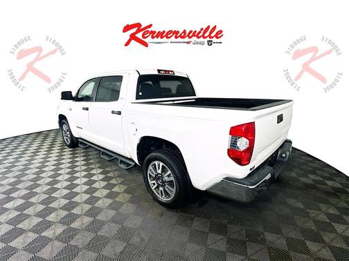 2017 Toyota Tundra SR5