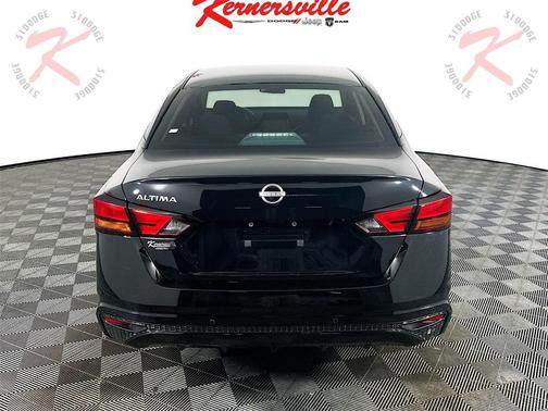 2023 Nissan Altima S FWD