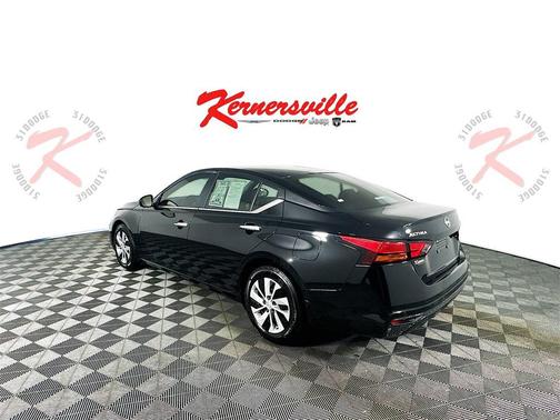 2023 Nissan Altima S FWD
