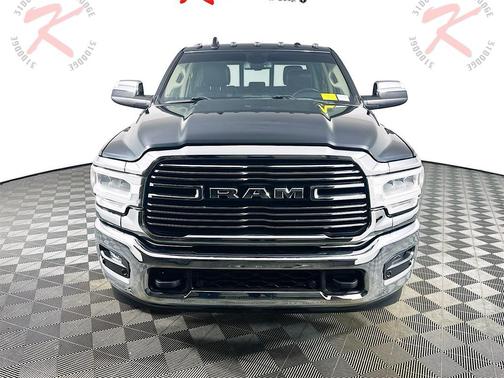 2021 RAM 3500 Laramie Crew Cab 4x4 8' Box