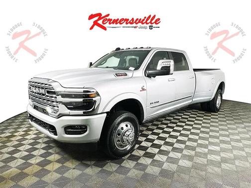 2026 RAM 3500 Limited Crew Cab 4x4 8' Box