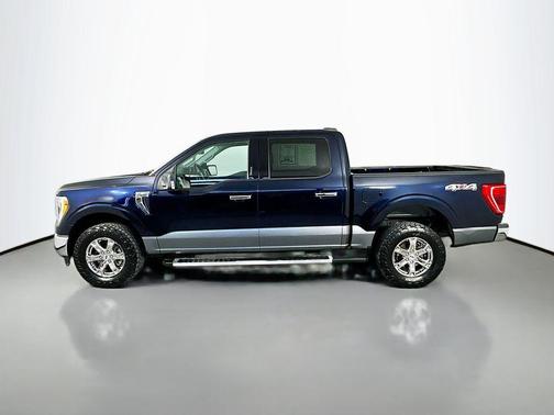ANTIMATTER BLUE METALLIC 2022 Ford F-150 XLT
