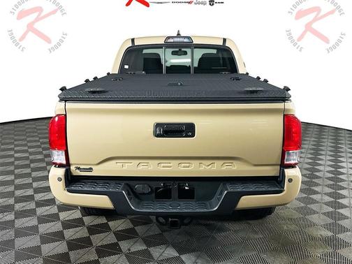 2016 Toyota Tacoma SR5