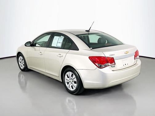 Champagne Silver Metallic 2013 Chevrolet Cruze LS