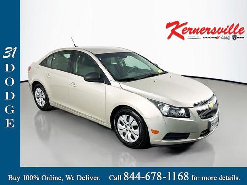 Champagne Silver Metallic 2013 Chevrolet Cruze LS