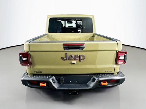 2026 Jeep Gladiator Mojave 4x4