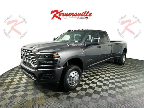 2025 RAM 3500 Big Horn Crew Cab 4x4 8' Box