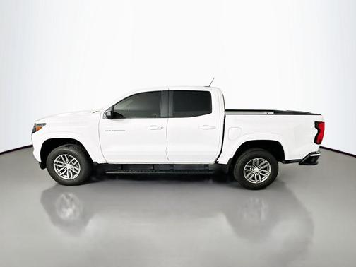 Summit White 2024 Chevrolet Colorado LT
