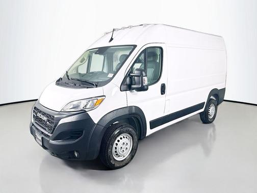 Bright White Clearcoat 2026 RAM ProMaster 3500 High Roof
