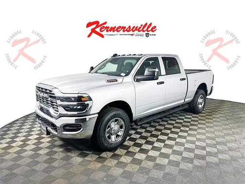 2026 RAM 2500 Tradesman Crew Cab 4x2 6'4' Box