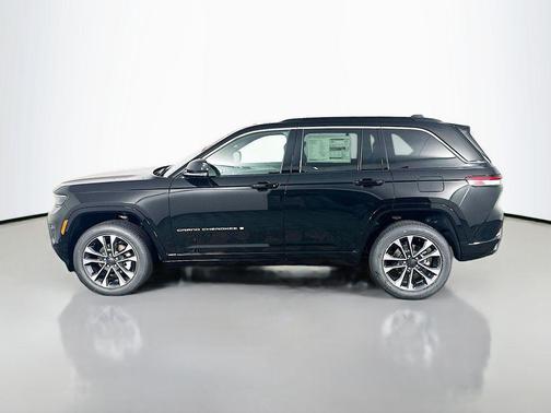 2025 Jeep Grand Cherokee Overland