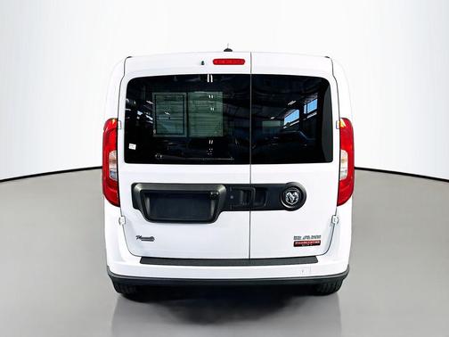 Bright White 2022 RAM ProMaster City Tradesman