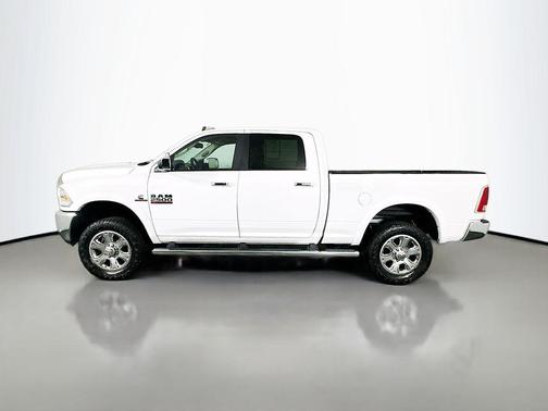 Bright White Clearcoat 2017 RAM 2500 Laramie Crew Cab 4x4 6'4' Box