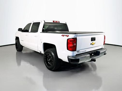 Summit White 2018 Chevrolet Silverado 1500 1LT